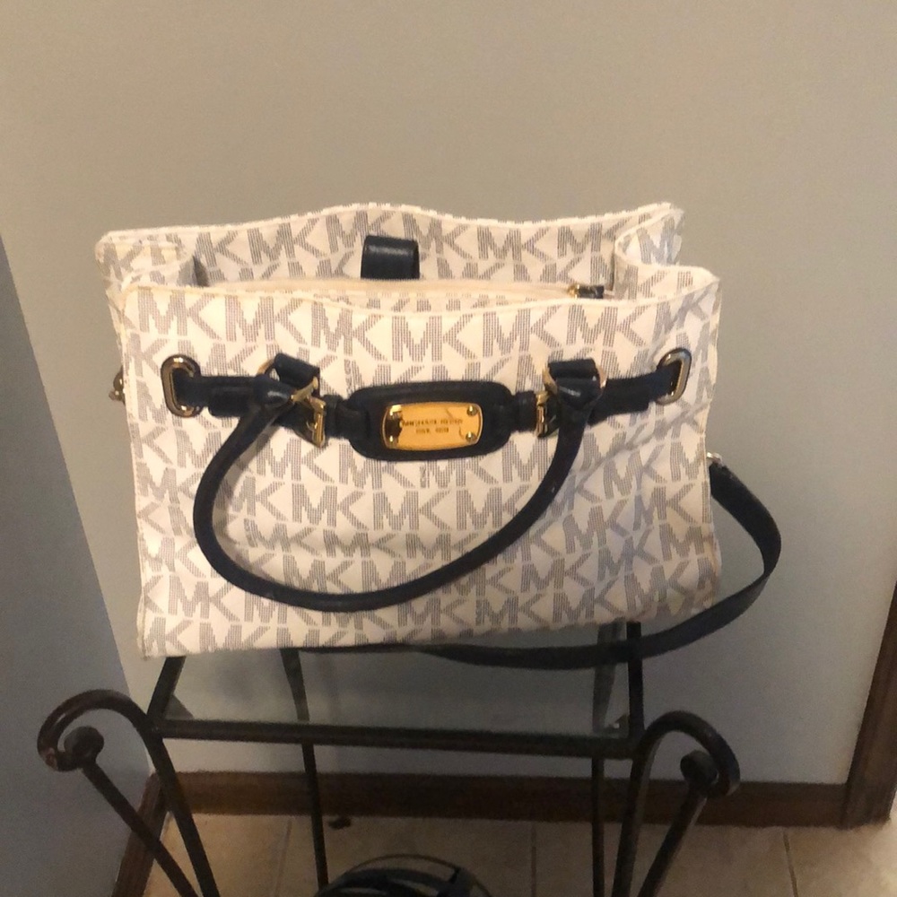 Navy and white purse